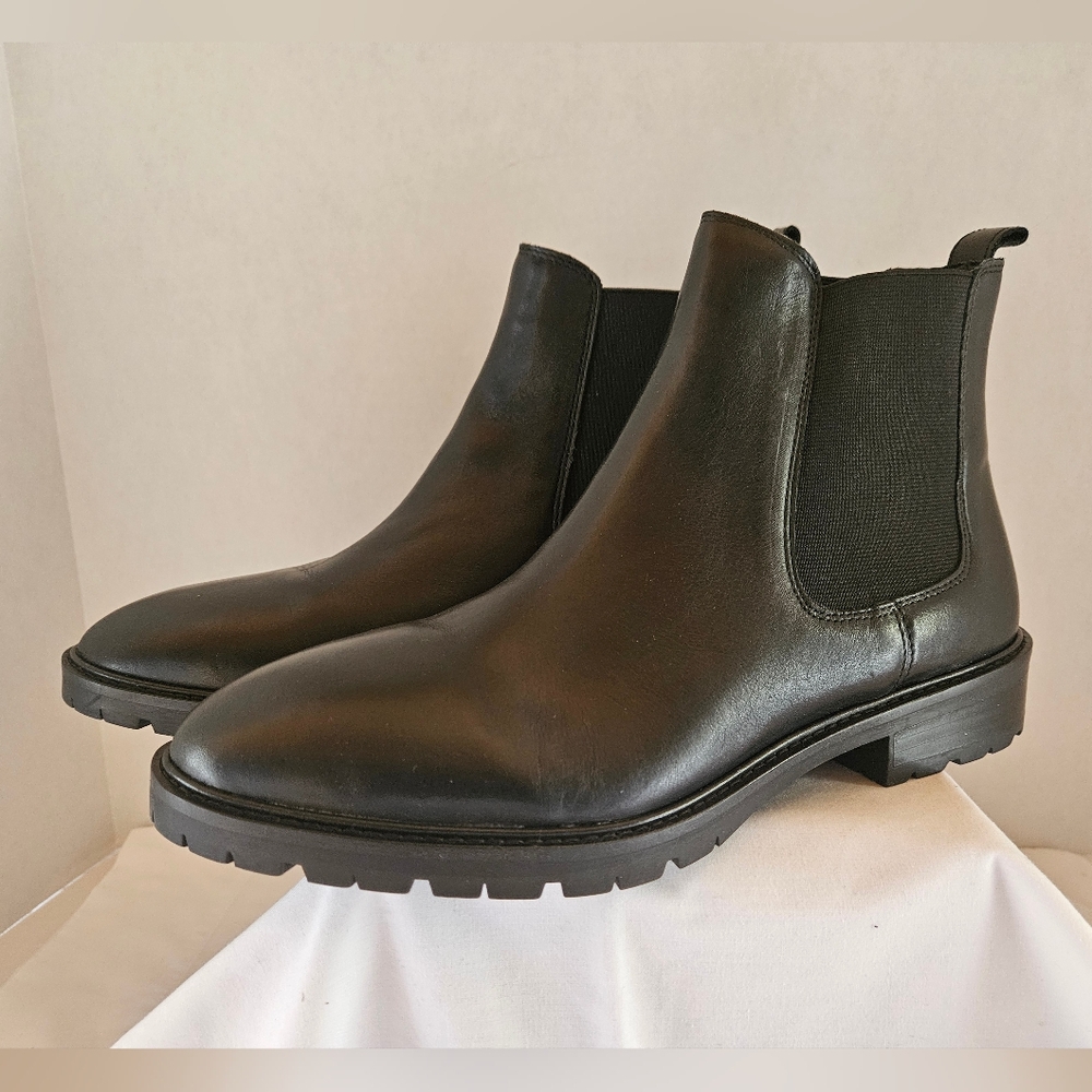 Steve Madden Leopold Chelsea Bootie -  Women's Brand New
